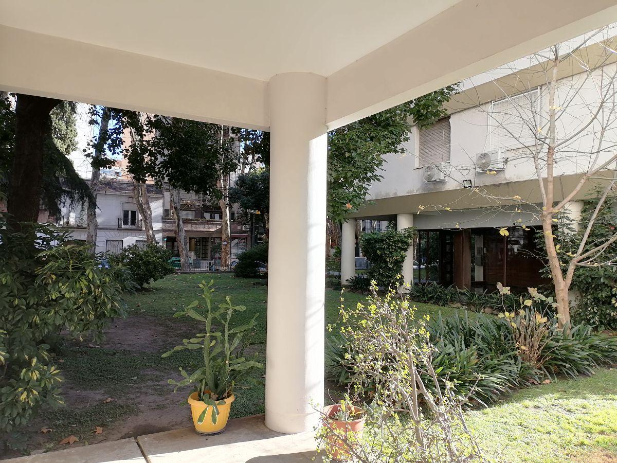Foto de Belgrano 3 amb frente 70 m2 jardines, imagen 3