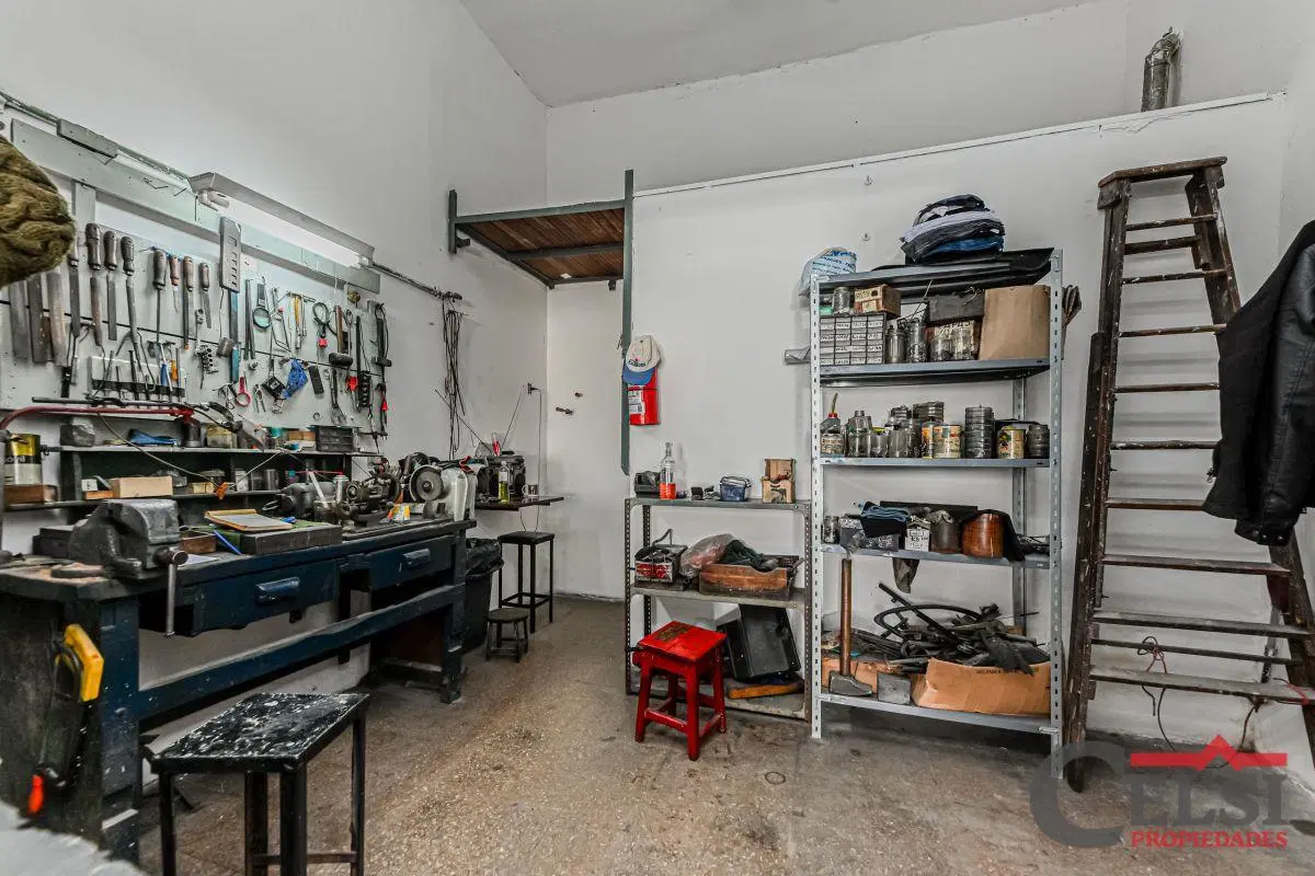 Av Dorrego 200 – Local Comercial en El Corazón de Warnes 2
