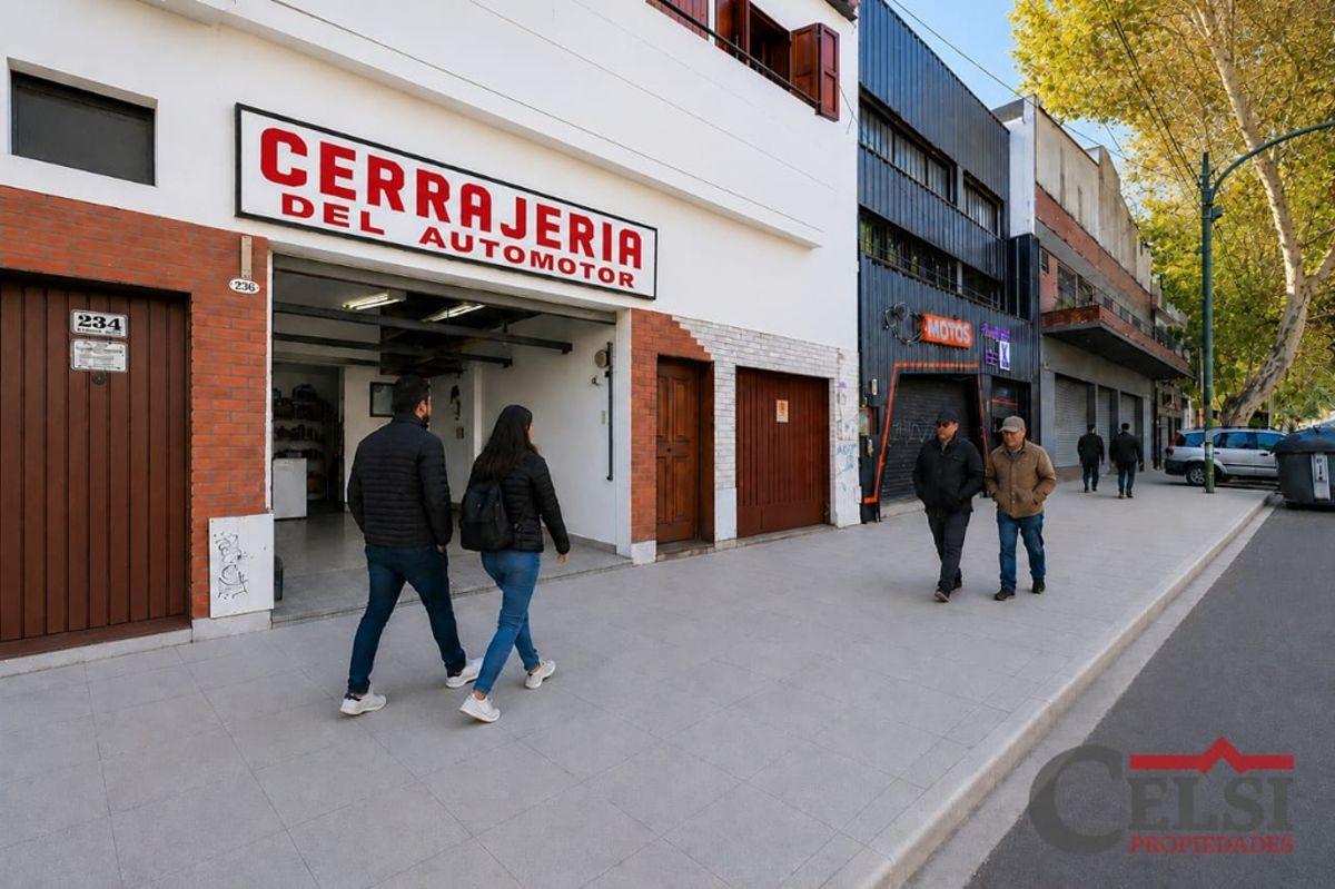 Av Dorrego 200 – Local Comercial en El Corazón de Warnes