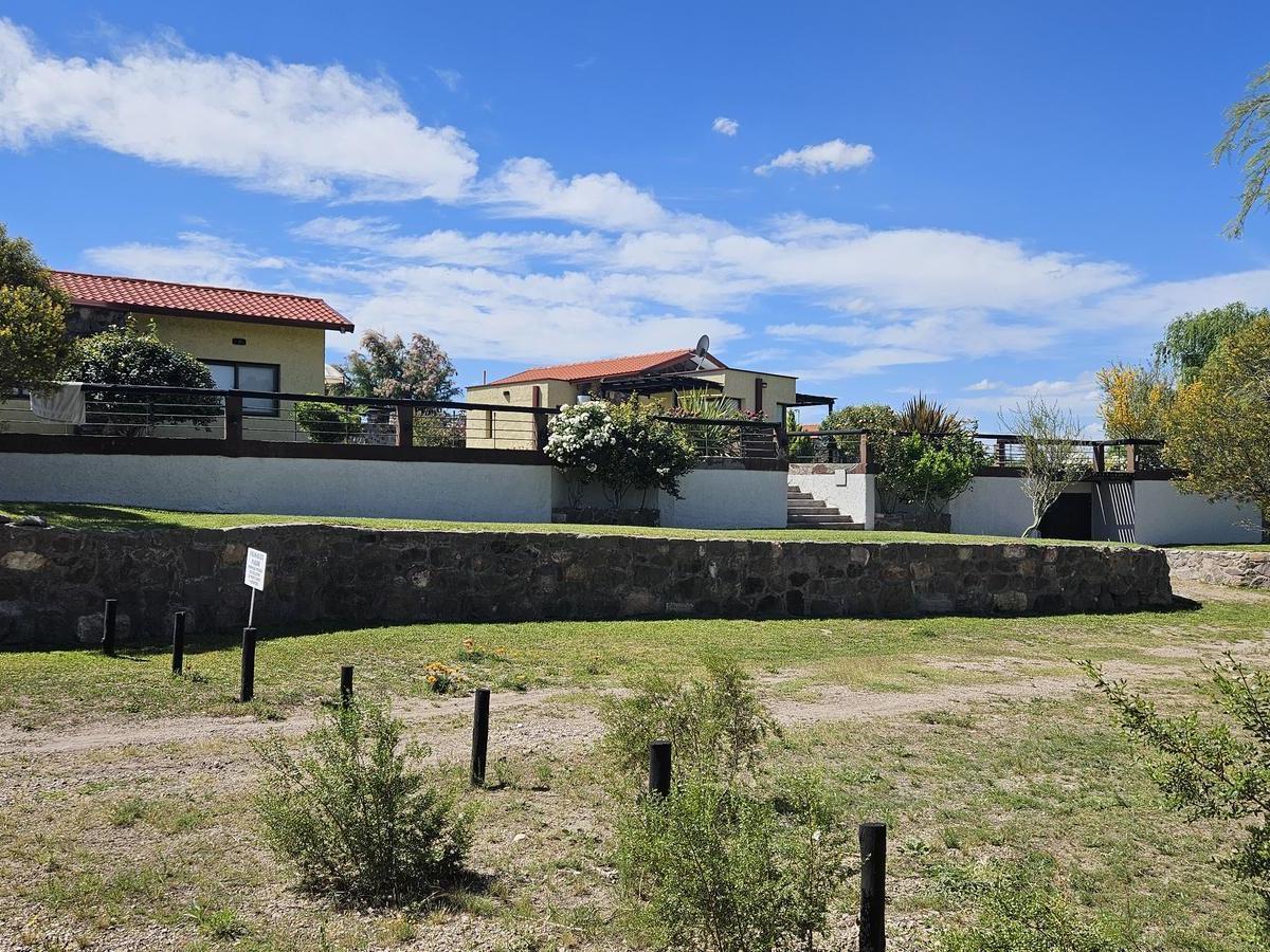 Terreno con Perforación en Valle Grande Barrio Privado Las Mercedes 5