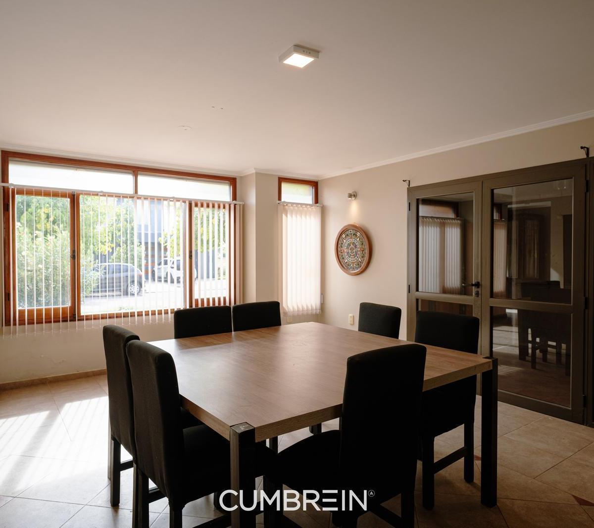 Casa en B° Olivos del Fundador 5