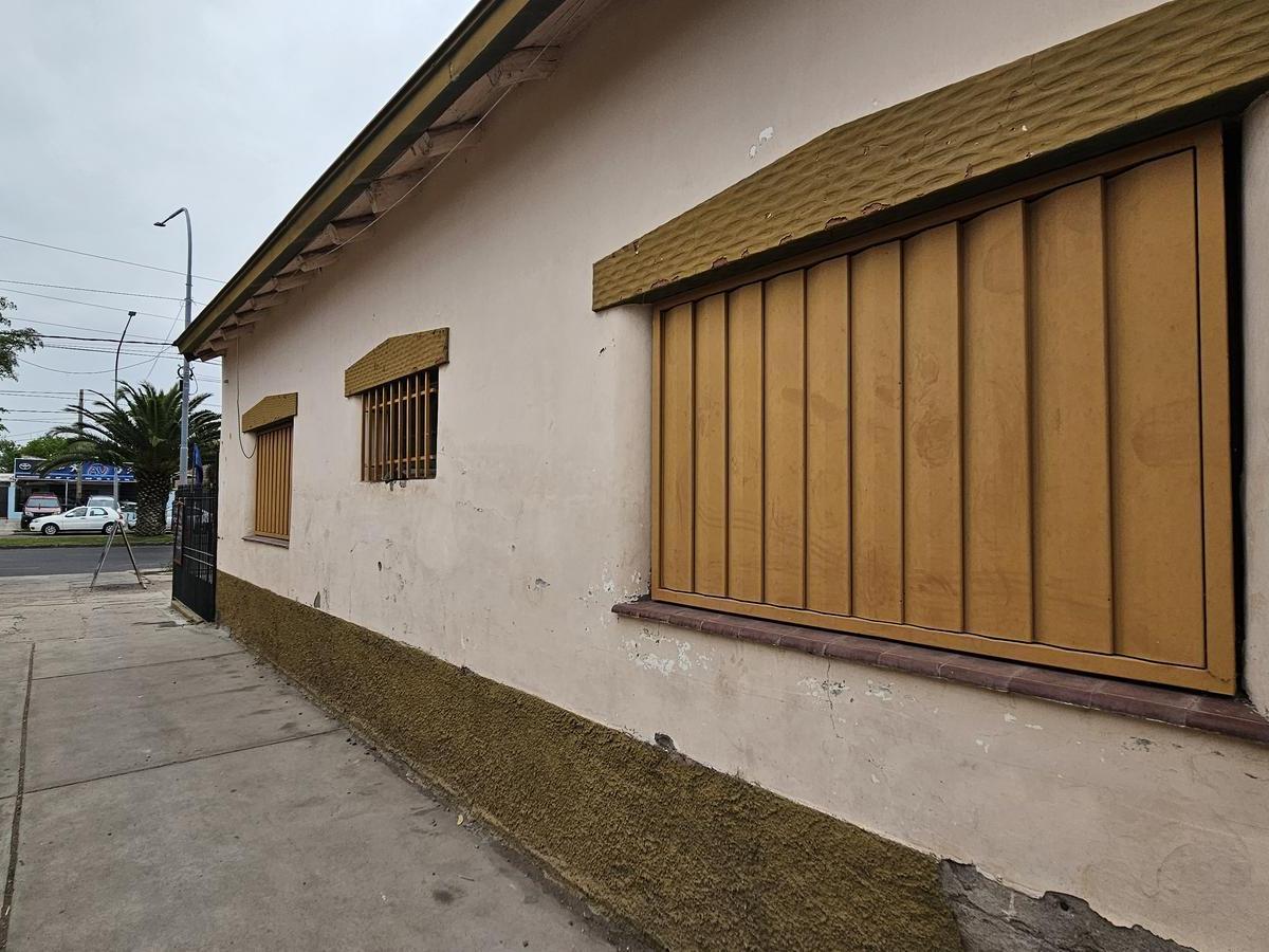 Casa y Galpón en Av Mitre Sobre El Boulevard 2