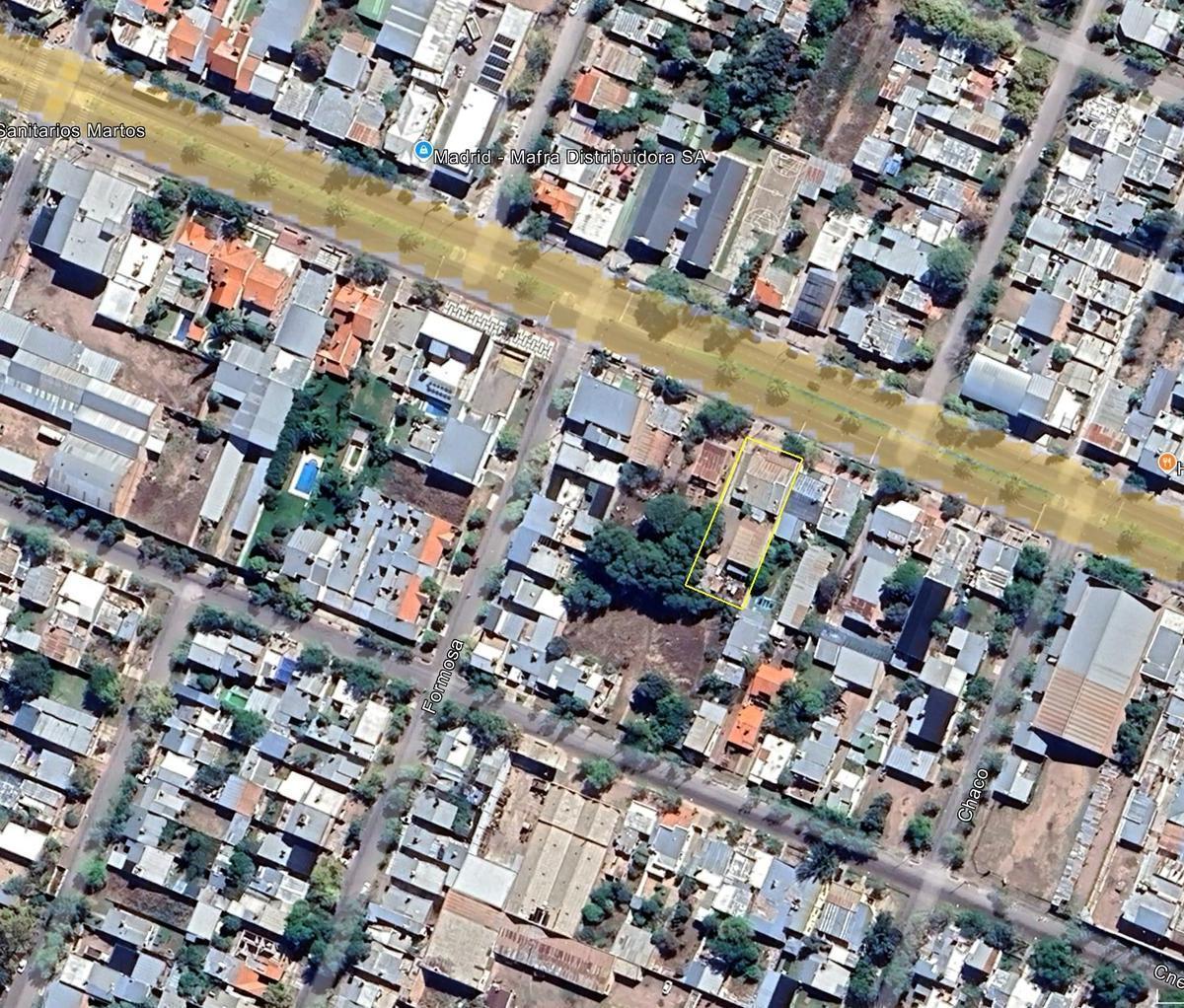 Casa y Galpón en Av Mitre Sobre El Boulevard 5