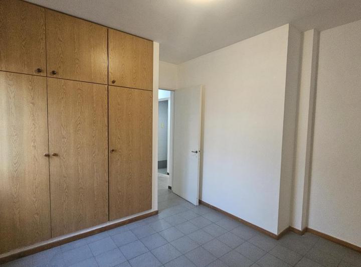 Departamento céntrico en venta - Bombal al 300 5