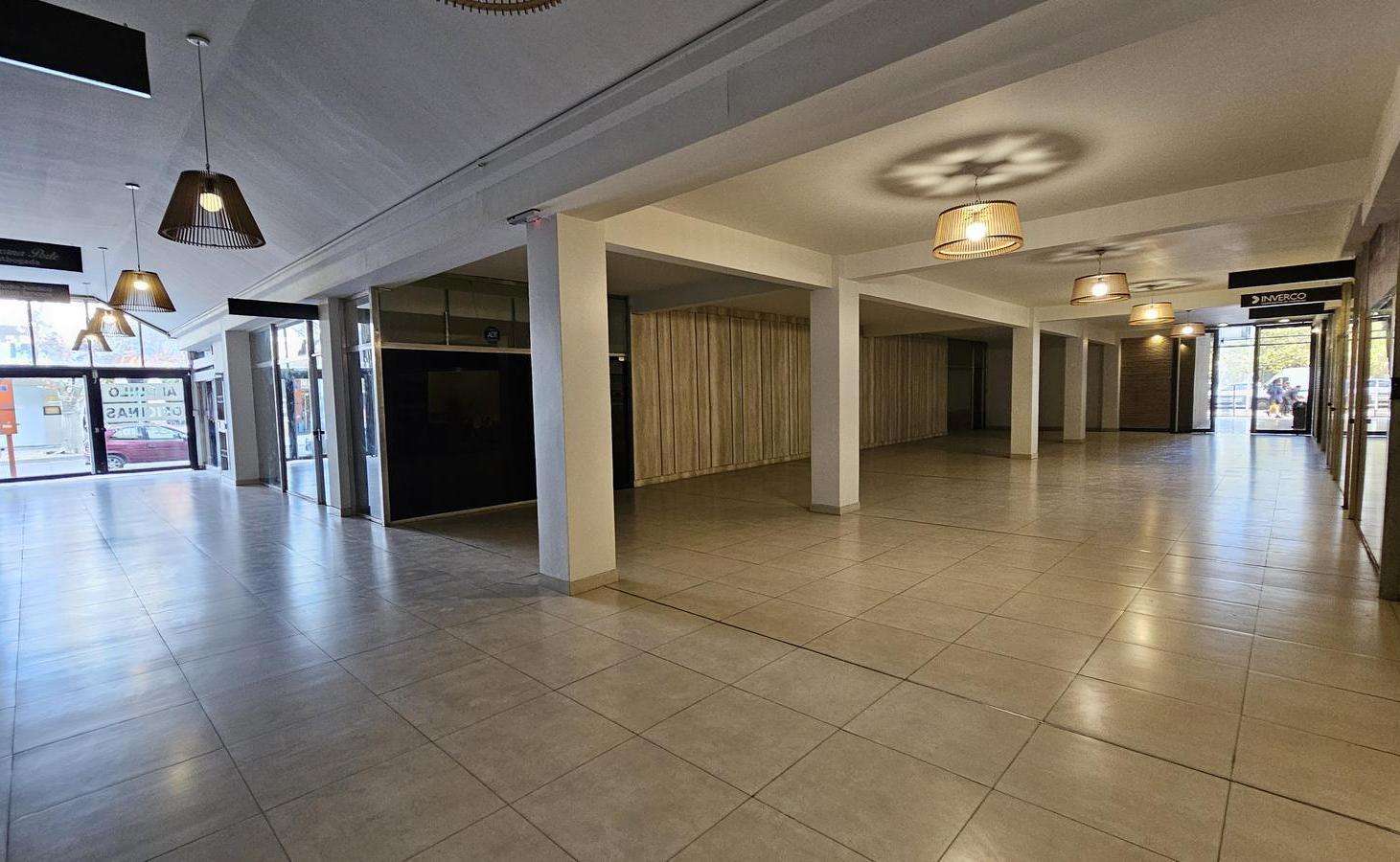 Foto de Oficina en Punto San Martín - Av. San Martín y Olascoaga, imagen 2