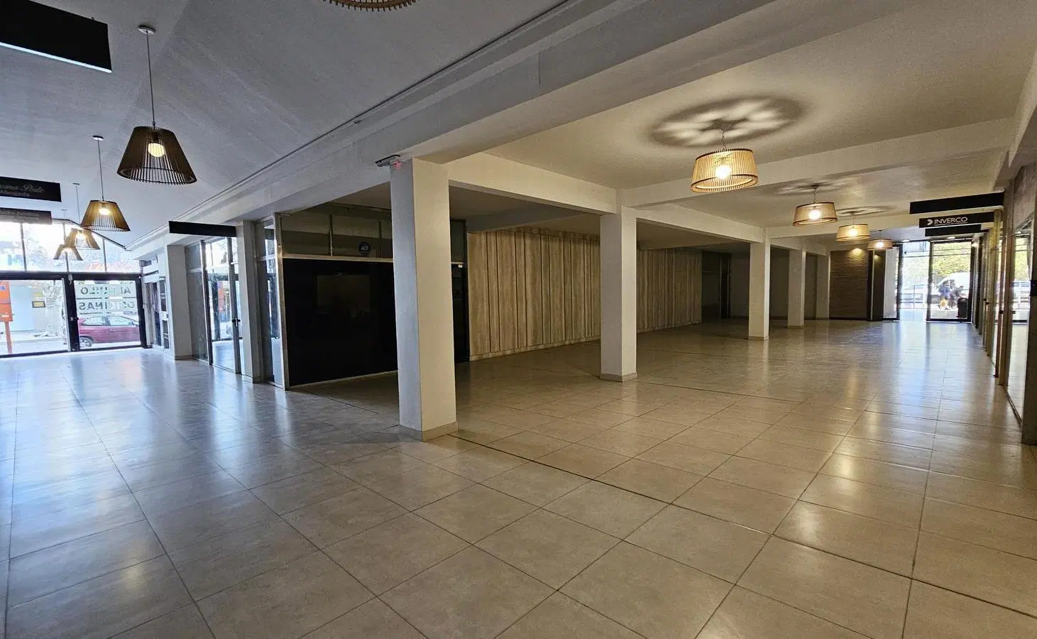 Oficina en Punto San Martín - Av. San Martín y Olascoaga 2