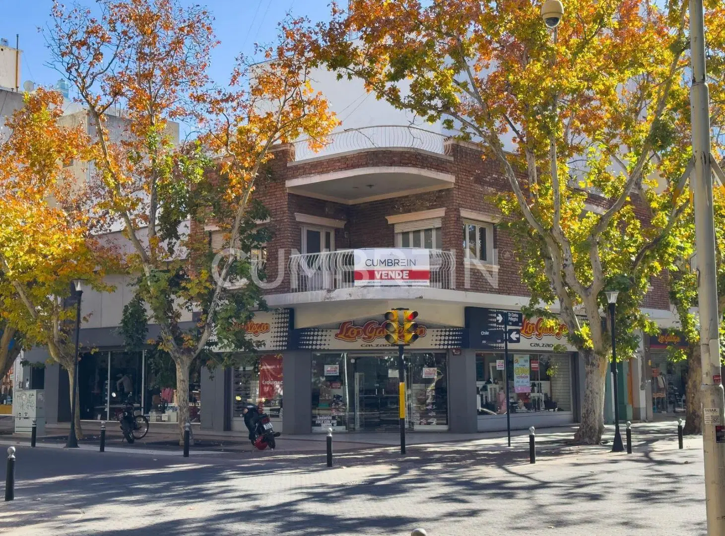 Esquina comercial en Peatonal esquina Chile y Pellegrini | PA y Terraza | San Rafael | Cumbrein 1