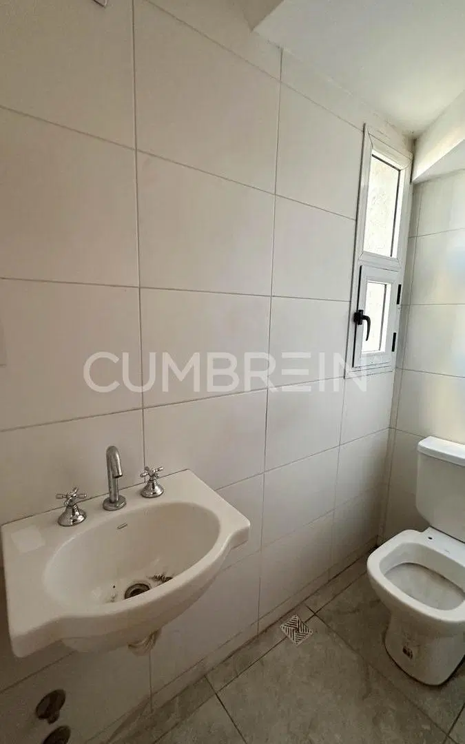 Dúplex en Venta sobre Av. Ortubia, San Rafael | Cochera y Patio | Cumbrein 8