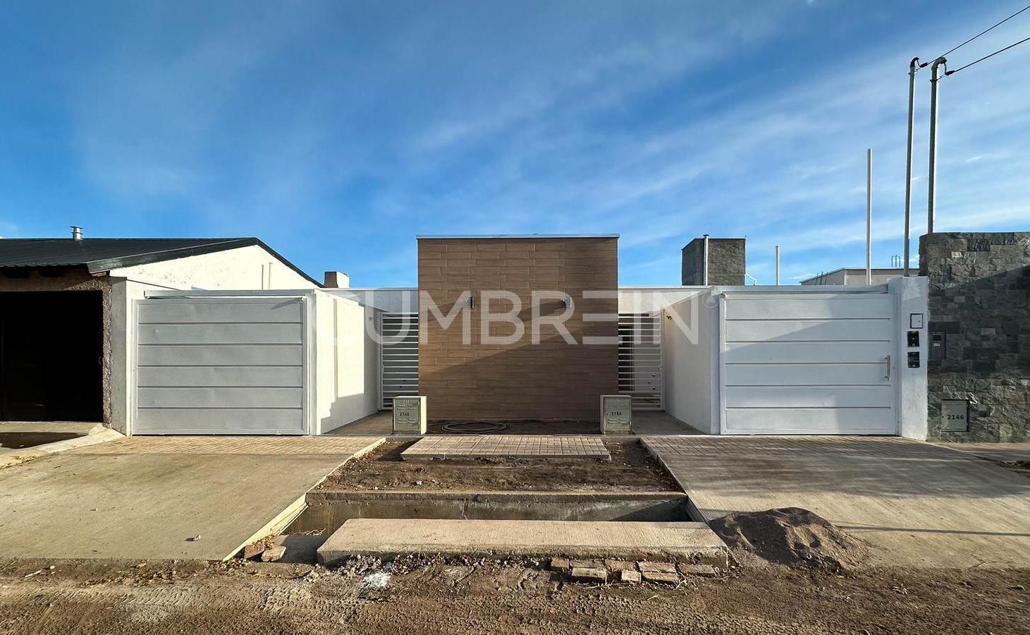 Casa en PH en Venta en San Rafael, Mendoza | 2 Dormitorios, Patio y Cochera | Cumbrein