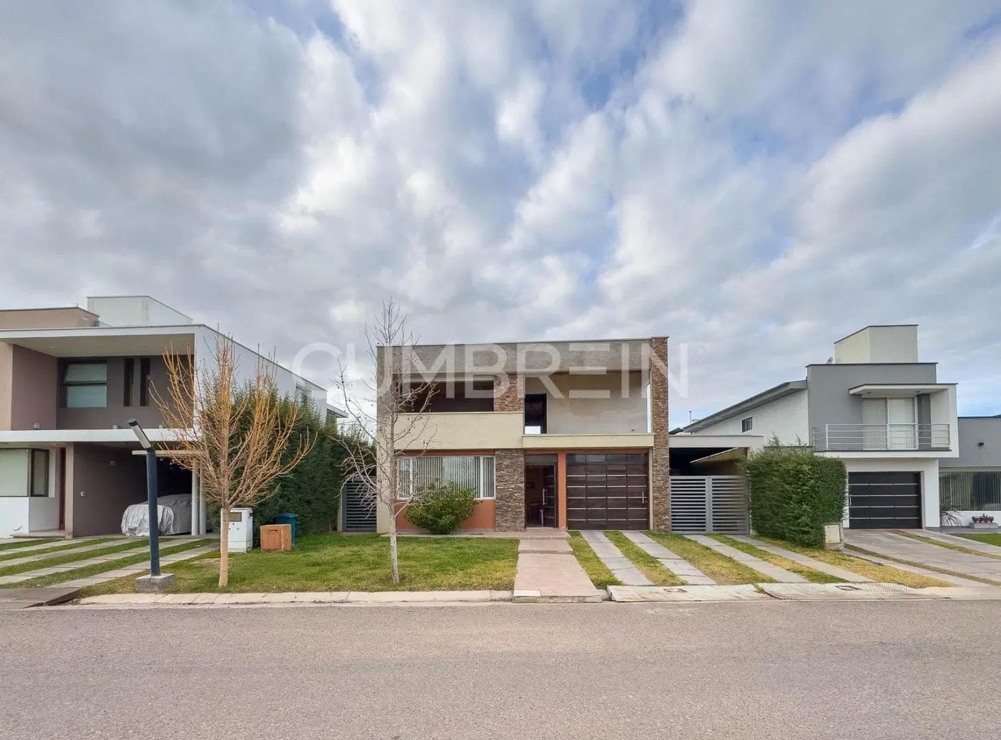 Casa en Venta en Barrio Cortaderas de La Noria, San Rafael | Cumbrein 1