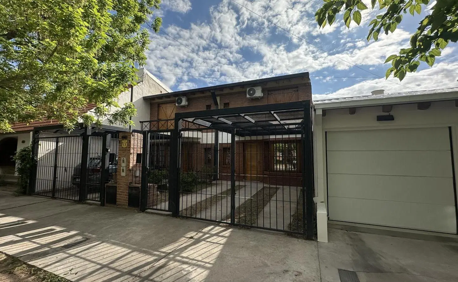 Duplex en alquiler a mts. de Paseo Dean Funes - calle Gomensoro 4