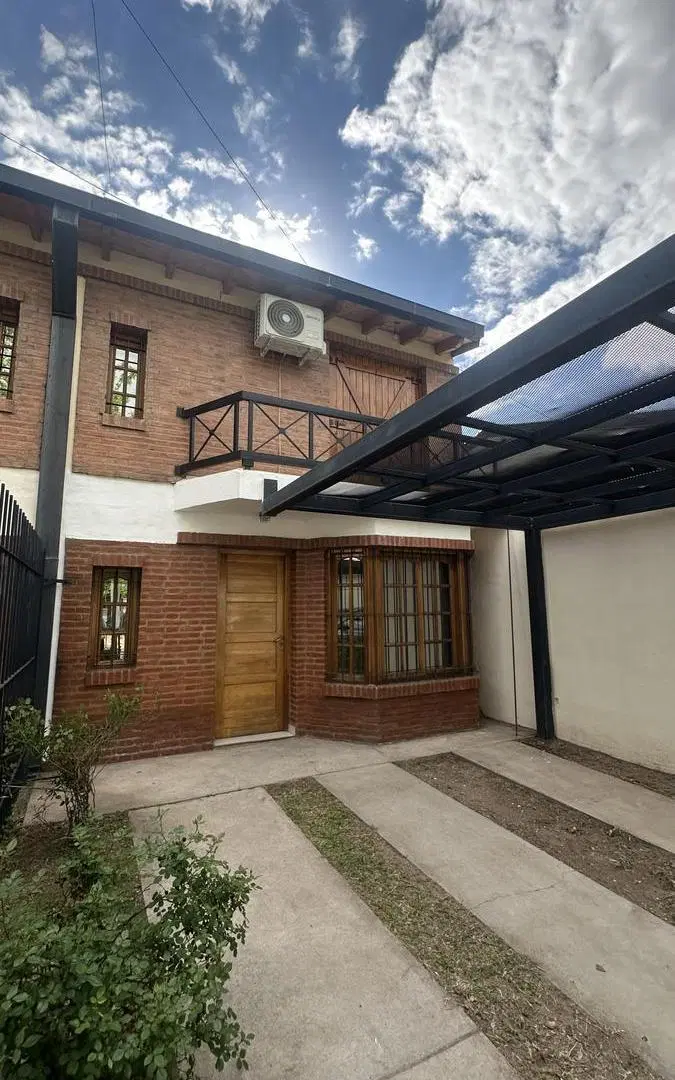 Duplex en alquiler a mts. de Paseo Dean Funes - calle Gomensoro 2