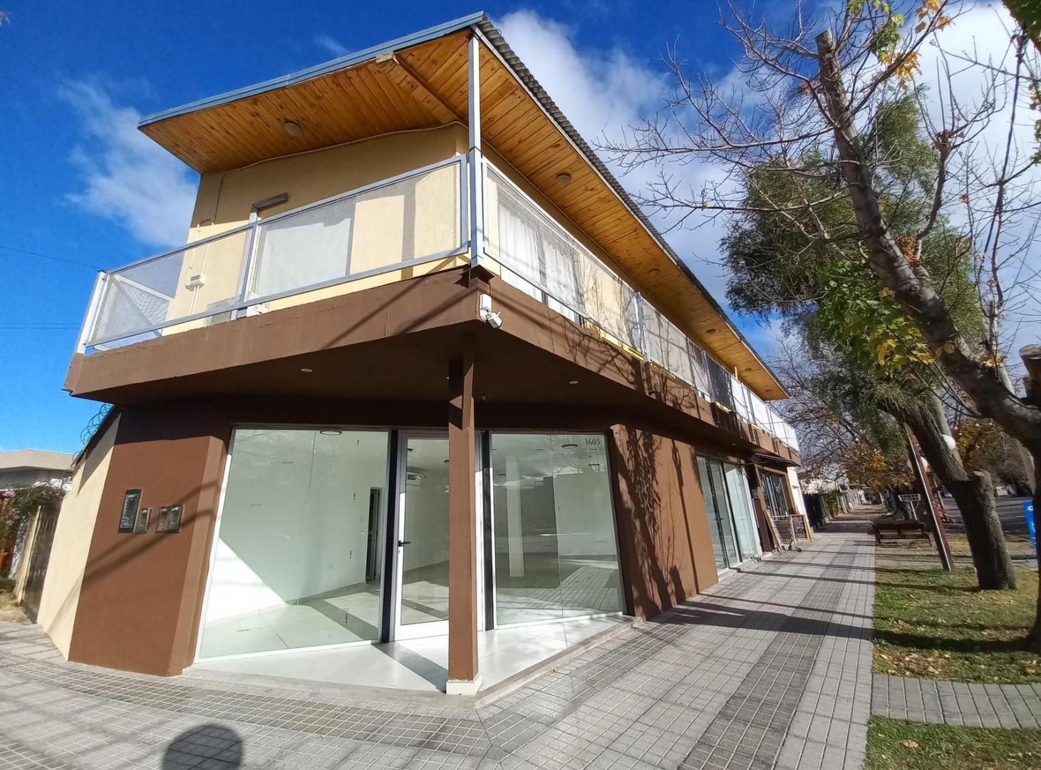 Local Comercial en Alquiler sobre Av. Balloffet, San Rafael | Cumbrein