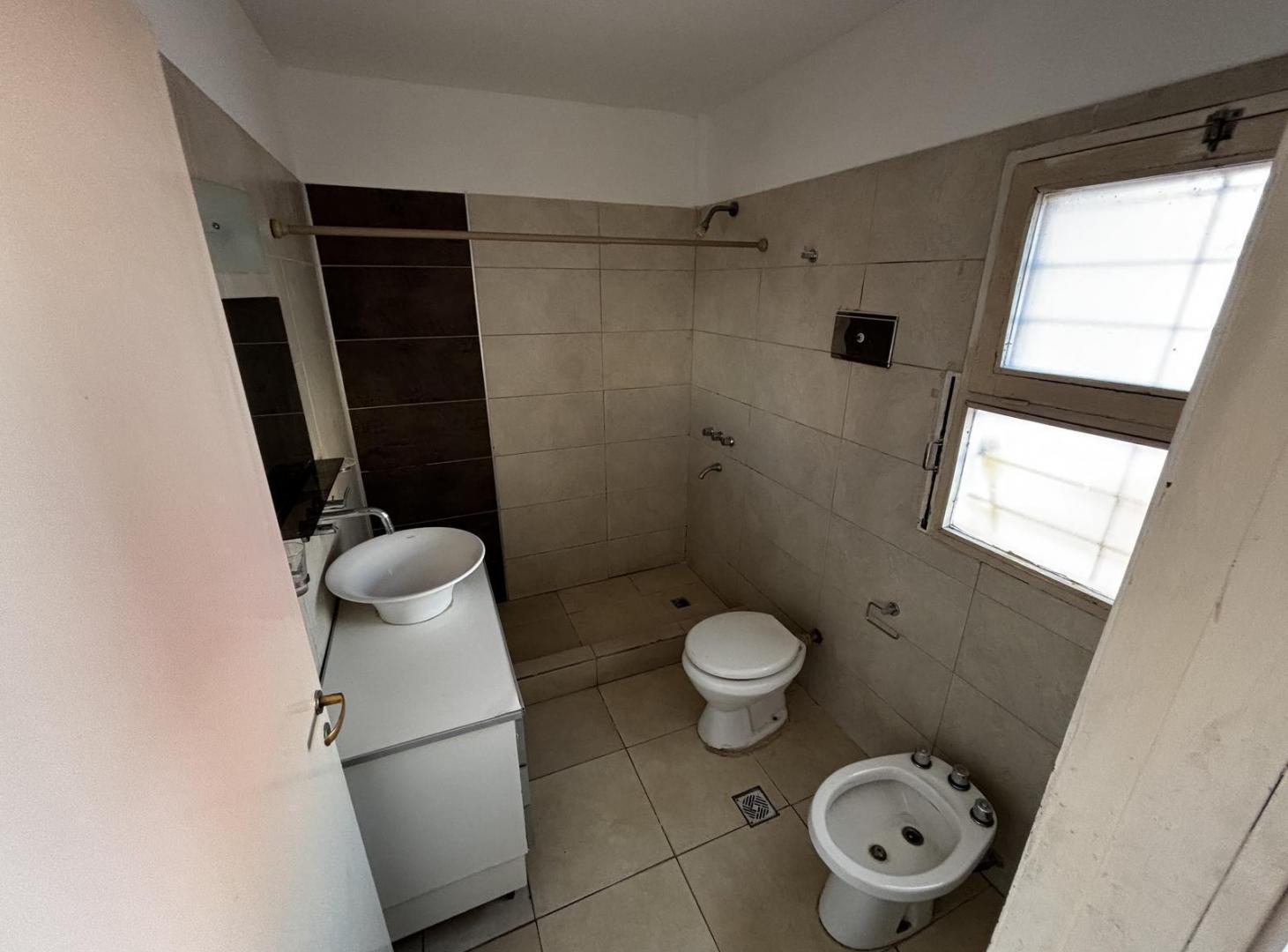 Foto de Departamento/Oficinas en alquiler - San Lorenzo al 50 1er Piso, imagen 3
