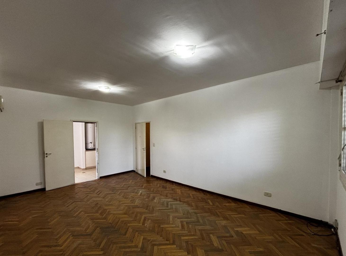 Foto de Departamento/Oficinas en alquiler - San Lorenzo al 50 1er Piso, imagen 1