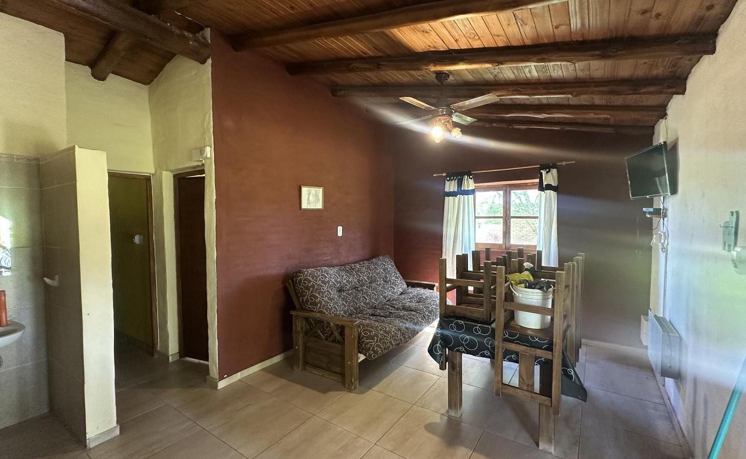 Foto de Complejo de Cabañas y Quincho en venta - Cuadro Benegas, San Rafael, imagen 3