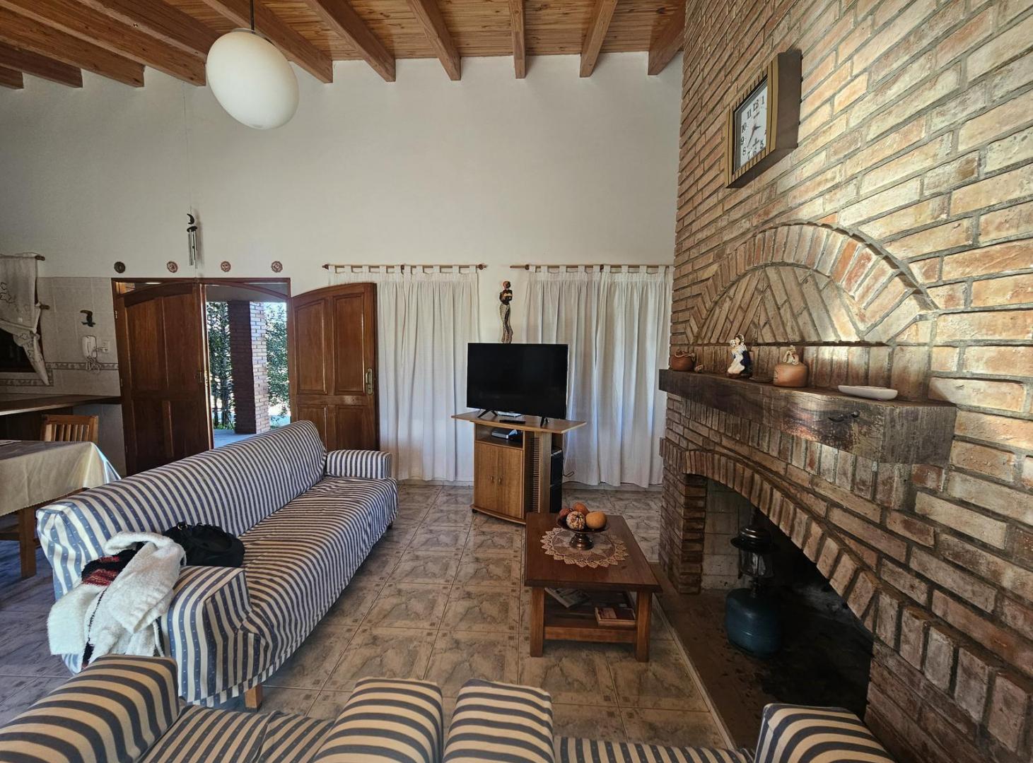Foto de Casa sobre Ruta de Acceso a Villa 25 de Mayo, San Rafael, imagen 5