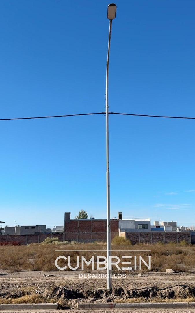 Foto de Urbanización barrio Garbin - a mts de Paseo Dean Funes, imagen 2