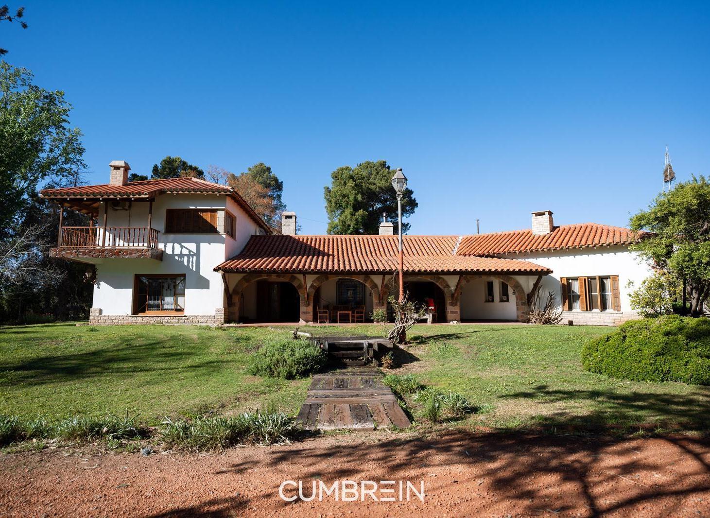 Foto de Imponente casona en venta en Cuadro Nacional sobre Av. Mitre - San, imagen 1