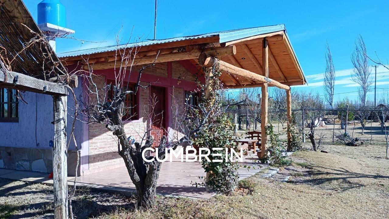 Foto de Extraordinario complejo de Cabañas sobre Ruta 144 en Cuadro Benegas., imagen 5