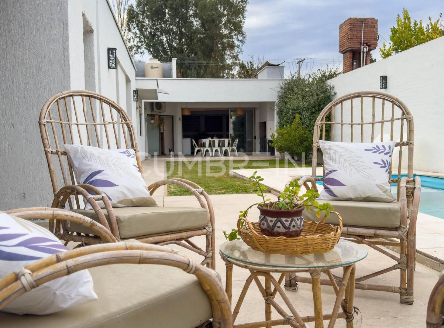 Foto de Casa en Venta en Calle Butti al 100, San Rafael | Cumbrein, imagen 2