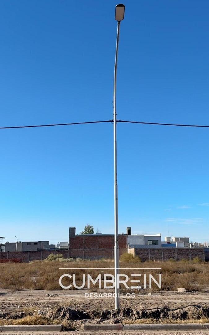 Foto de Lote de 571 m2 en Barrio Garbin, a mts de Paseo Dean Funes, imagen 4