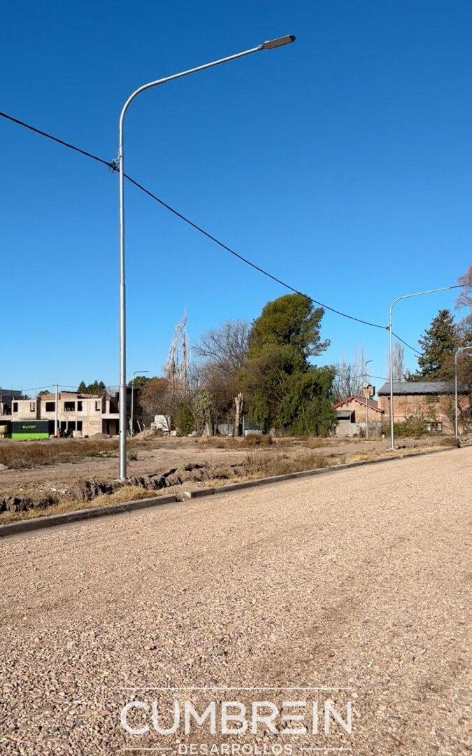 Foto de Urbanización barrio Garbin - a mts de Paseo Dean Funes, imagen 4