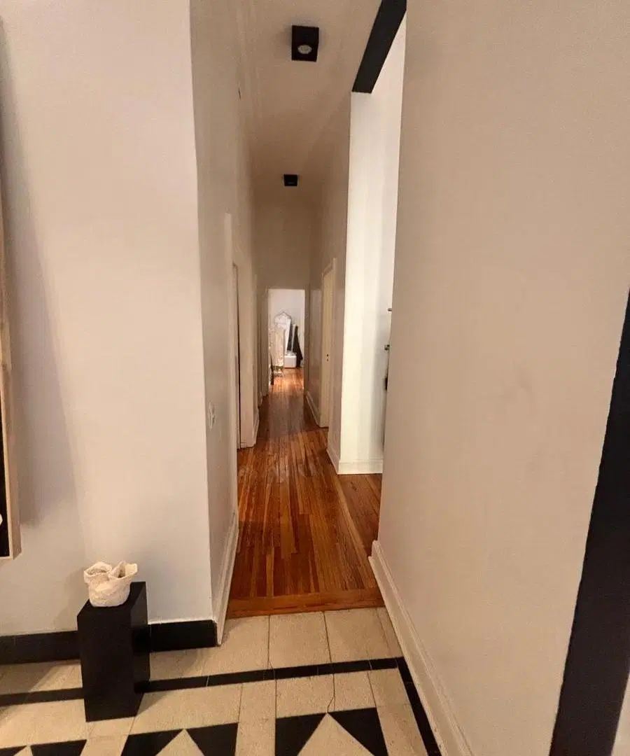 Departamento en alquiler en Ed. Los Patos en Palermo. Living y comedor Toilette 2 dormitorios Baño 2