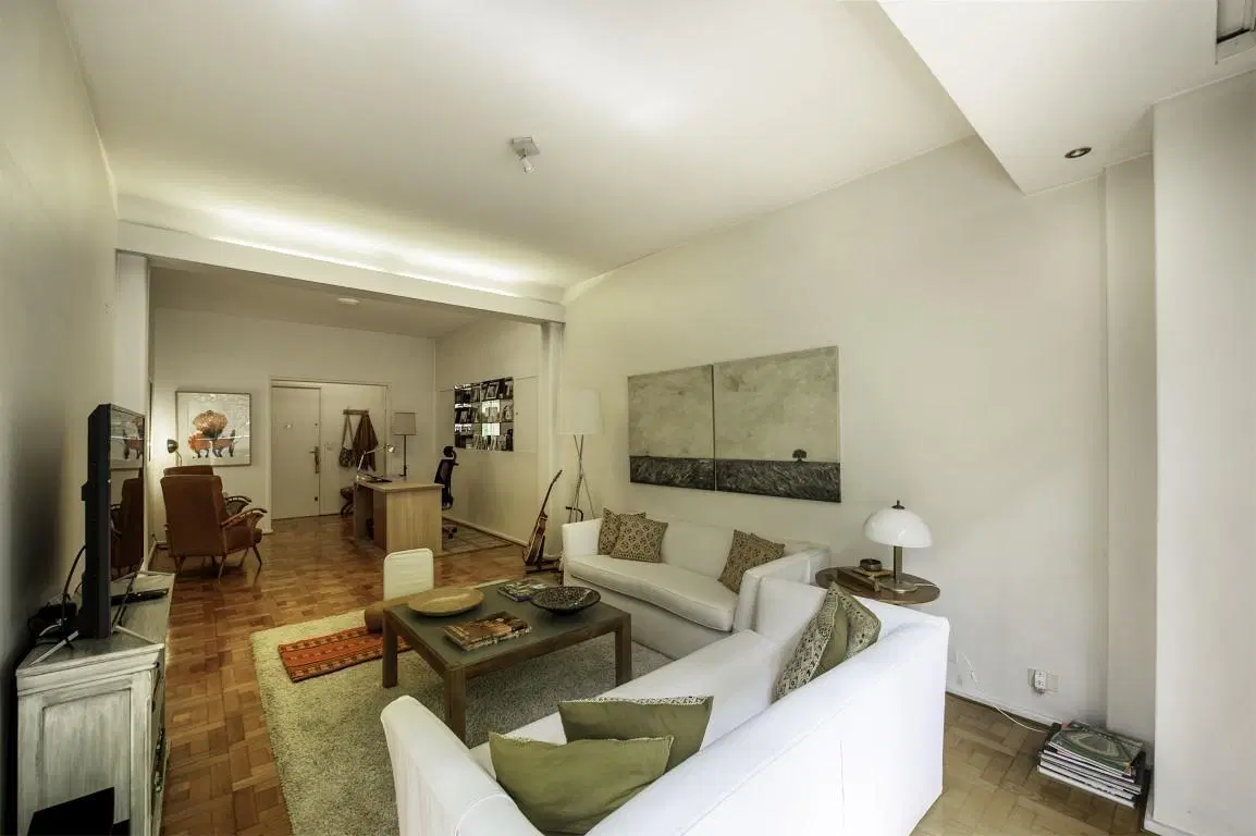 Departamento en alquiler en Palermo. Living comedor 3 dormitorios (1 suite) 2 baños Balcón 1 cochera 5