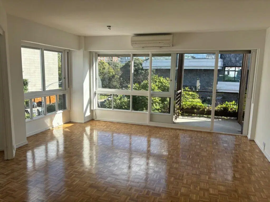 Departamento en venta en Palermo Chico Living comedor y escritorio Toilette 2 dormitorios cochera 3