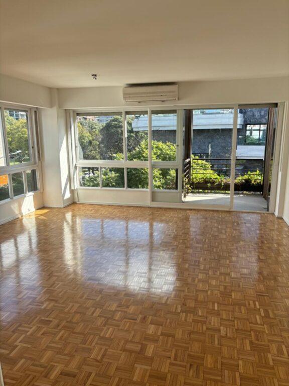 Departamento en venta en Palermo Chico Living comedor y escritorio Toilette 2 dormitorios cochera