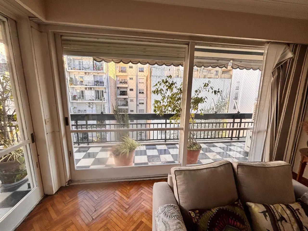 Departamento en vanta en Recoleta. Balcón terraza Living y comedor Toilette 3 dormitorios 1 cochera 2