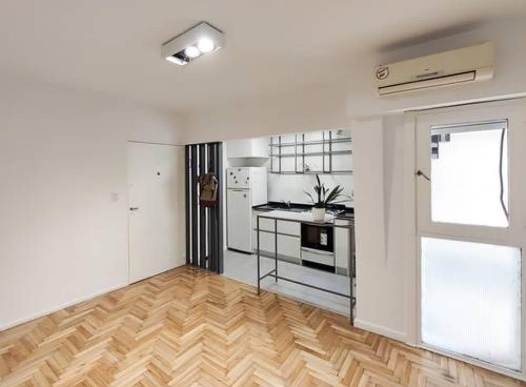 Foto de Departamento en venta en Belgrano 2 ambientes muy luminoso LC 1, imagen 1