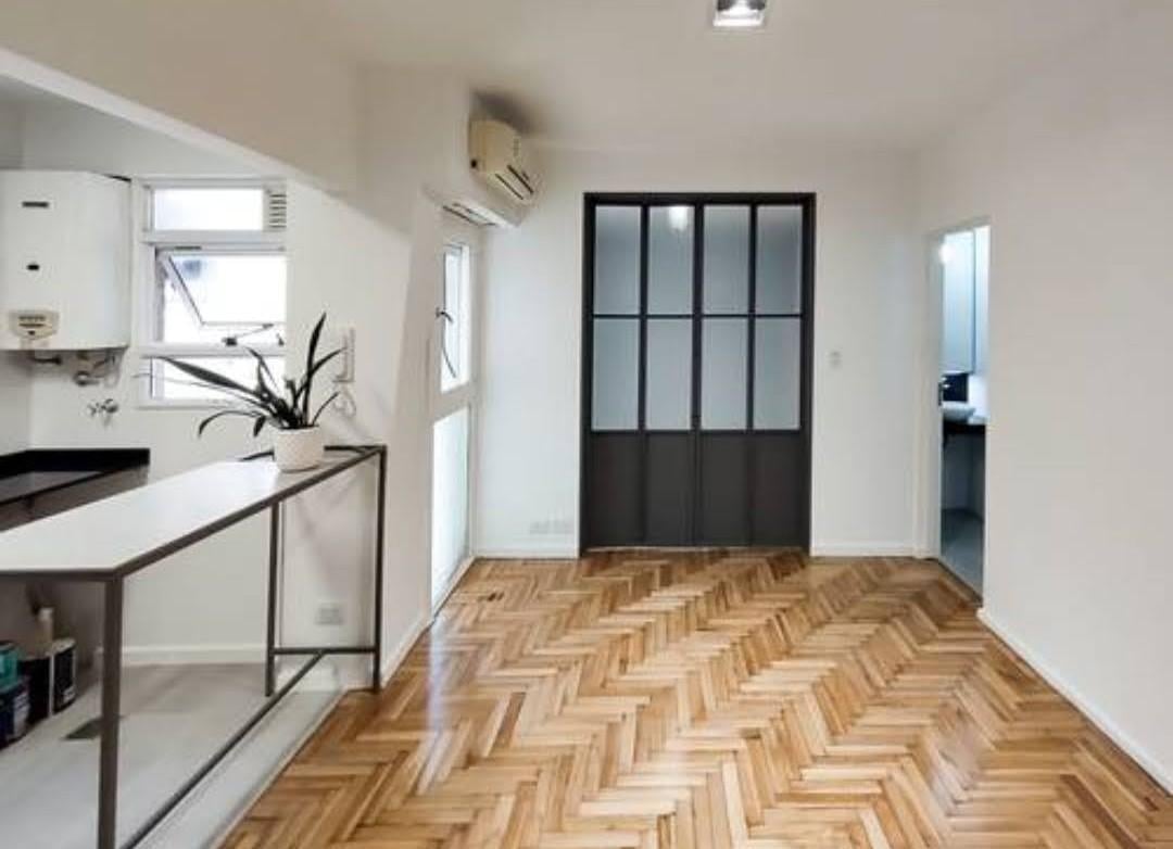 Foto de Departamento en venta en Belgrano 2 ambientes muy luminoso LC 1, imagen 2