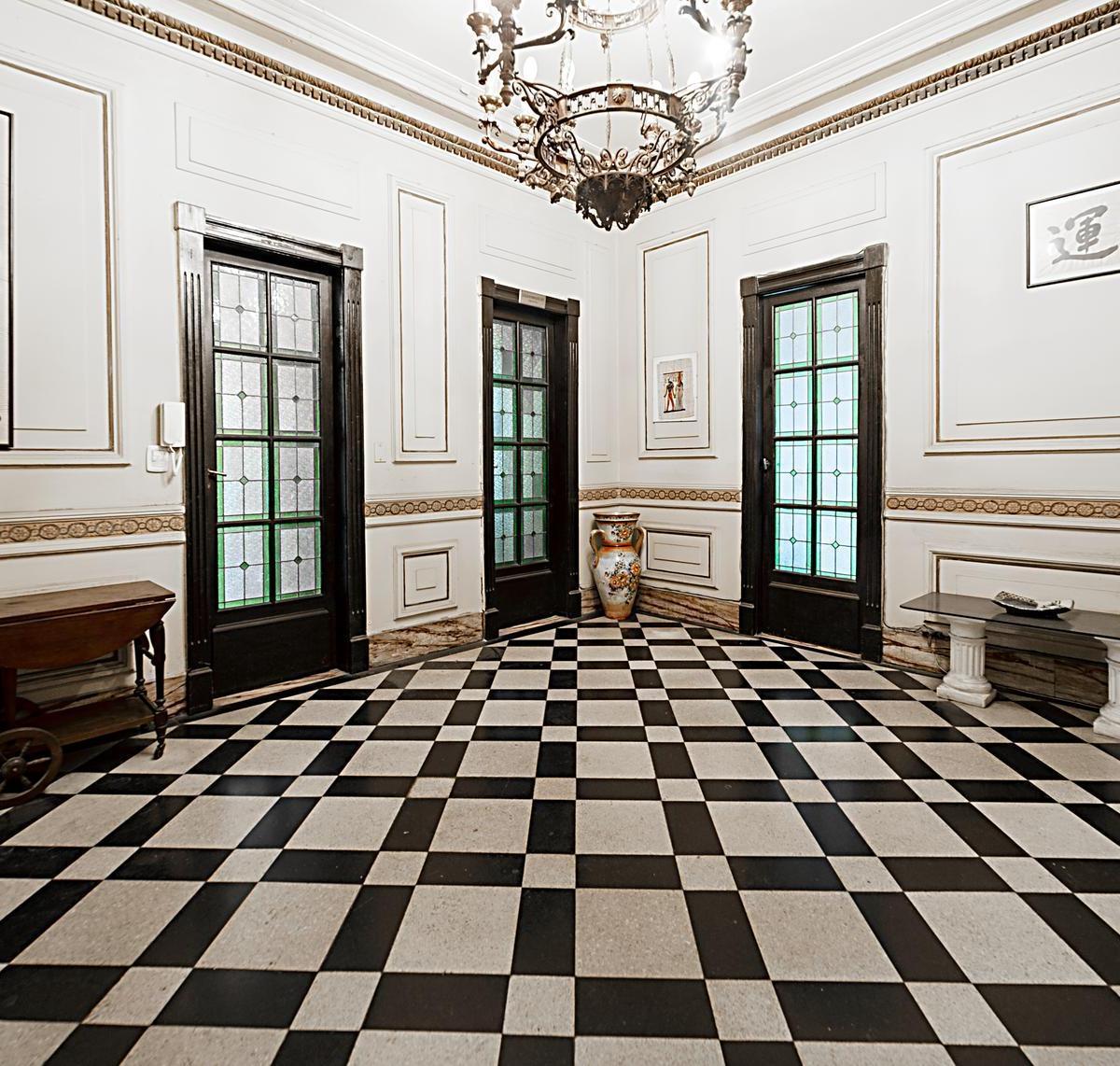 Venta Casa de Estilo 10 Ambientes en Belgrano 1