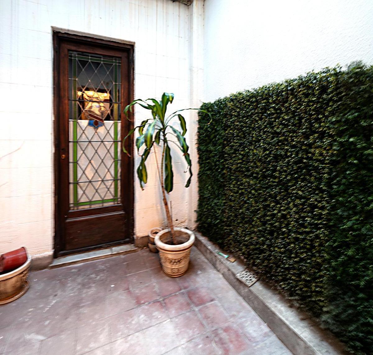 Venta Casa de Estilo 10 Ambientes en Belgrano 4