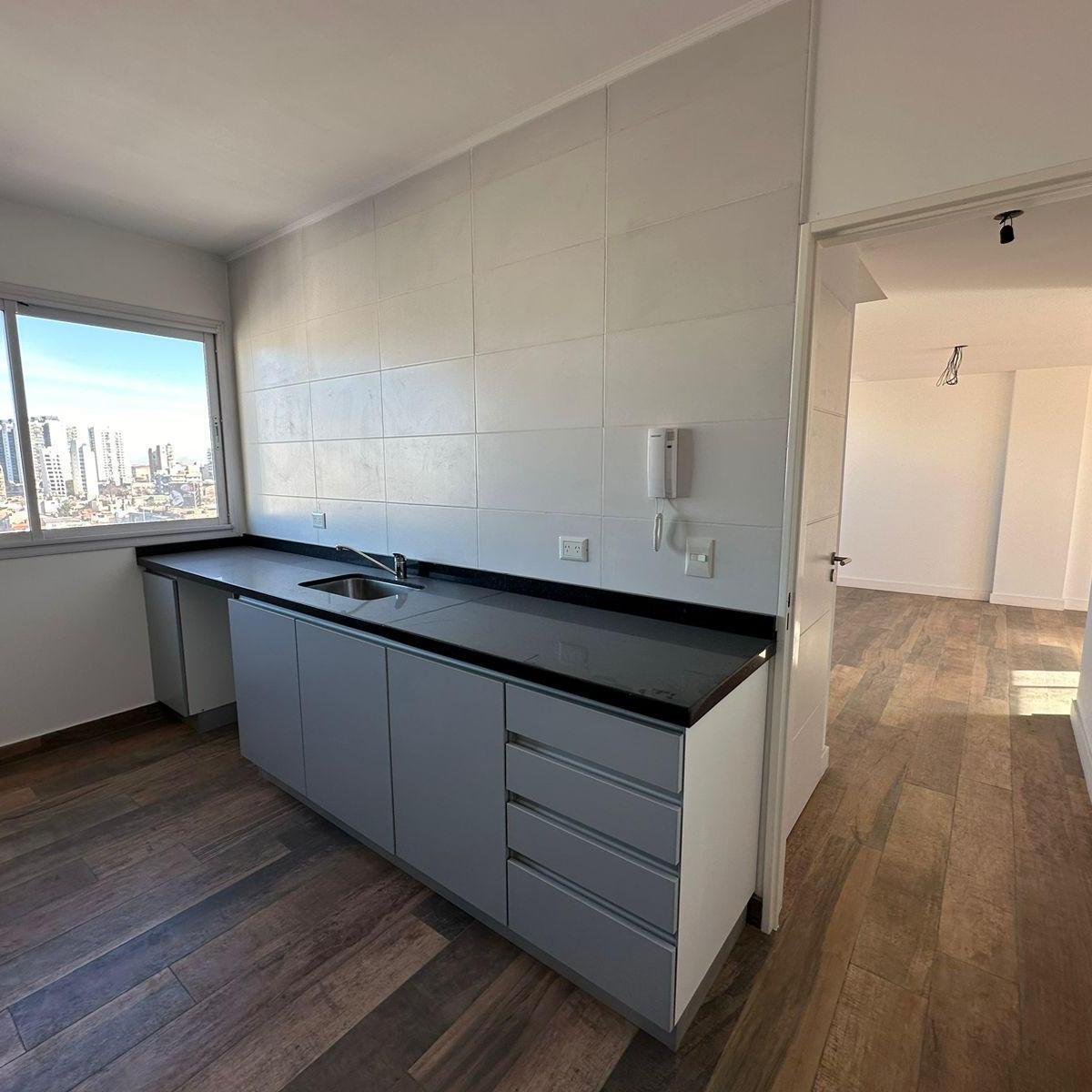 Venta Duplex 4 Ambientes C/balcon Terraza y Parrilla a Estrenar San Cristobal 3