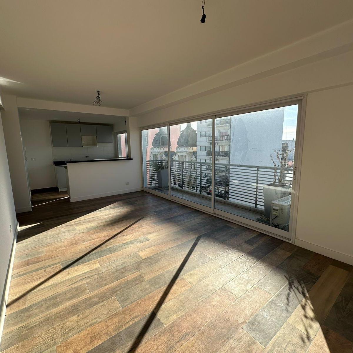 VENTA DEPARTAMENTO 4 AMBIENTES CON BALCON A ESTRENAR SAN CRISTOBAL