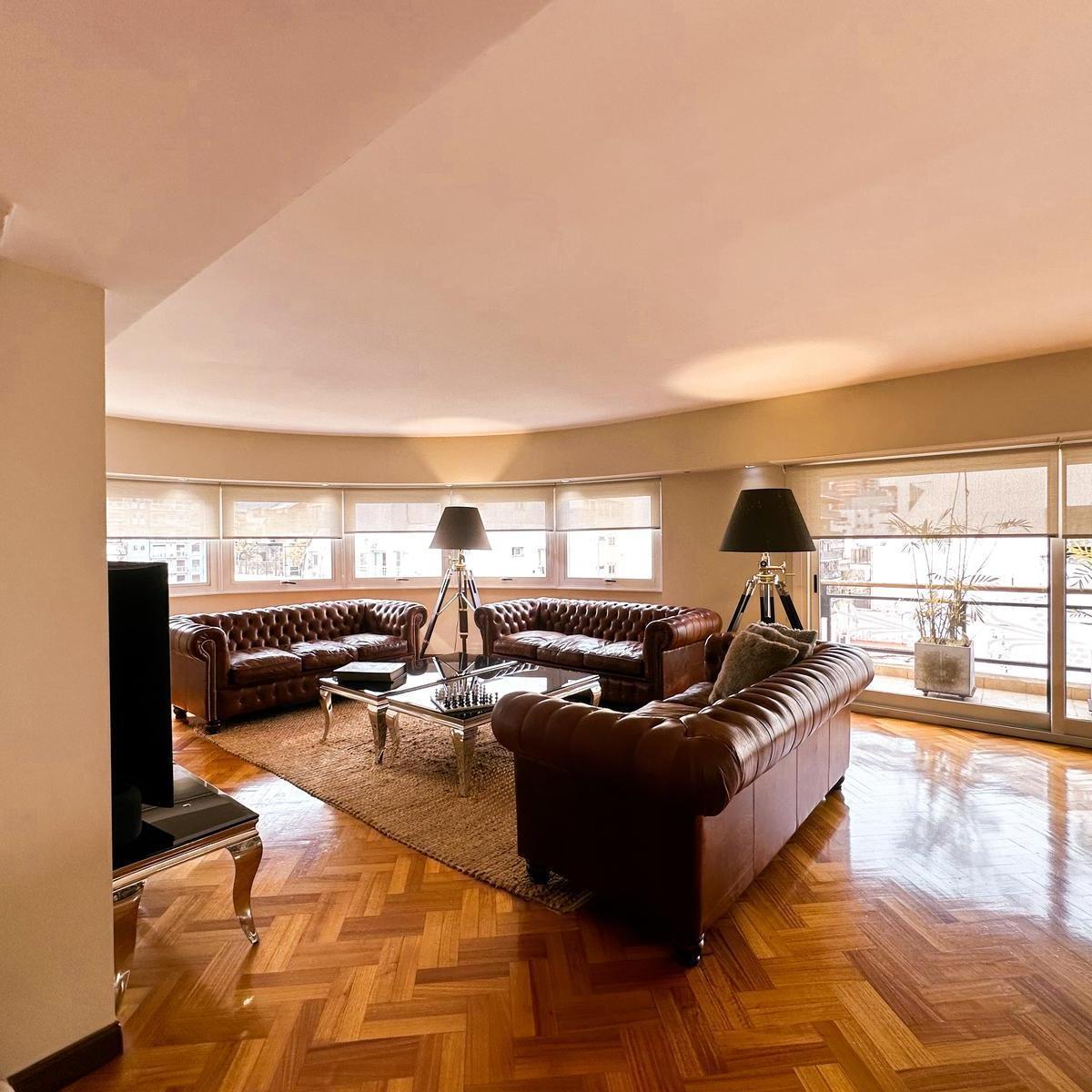 Venta Departamento 5 Ambientes con Dependencia 2 Cocheras Baulera en Belgrano 2
