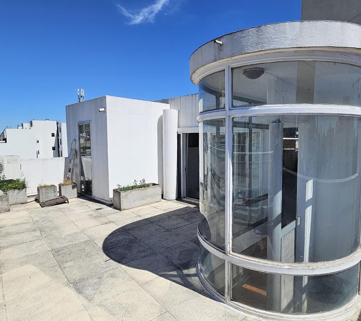 Venta Triplex 7 Ambientes con Pileta Propia en Palermo 2