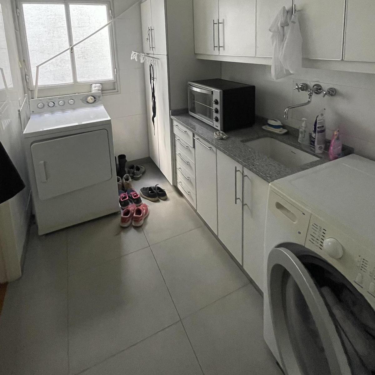 Venta Departamento 5 Ambientes en Recoleta con 2 Cocheras 4