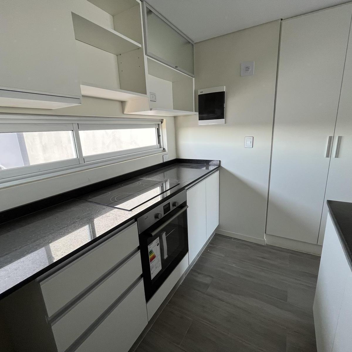 Venta Departamento 4 Ambientes con Renta en Paternal 3