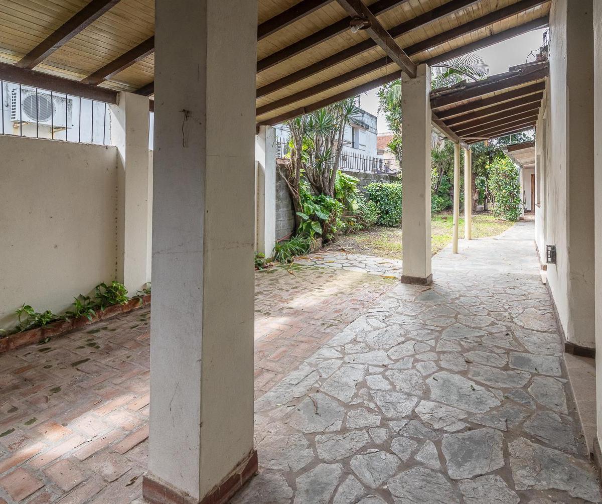 Venta Casa Para Reciclar a Pocas Cuadras del Centro de San Isidro 5