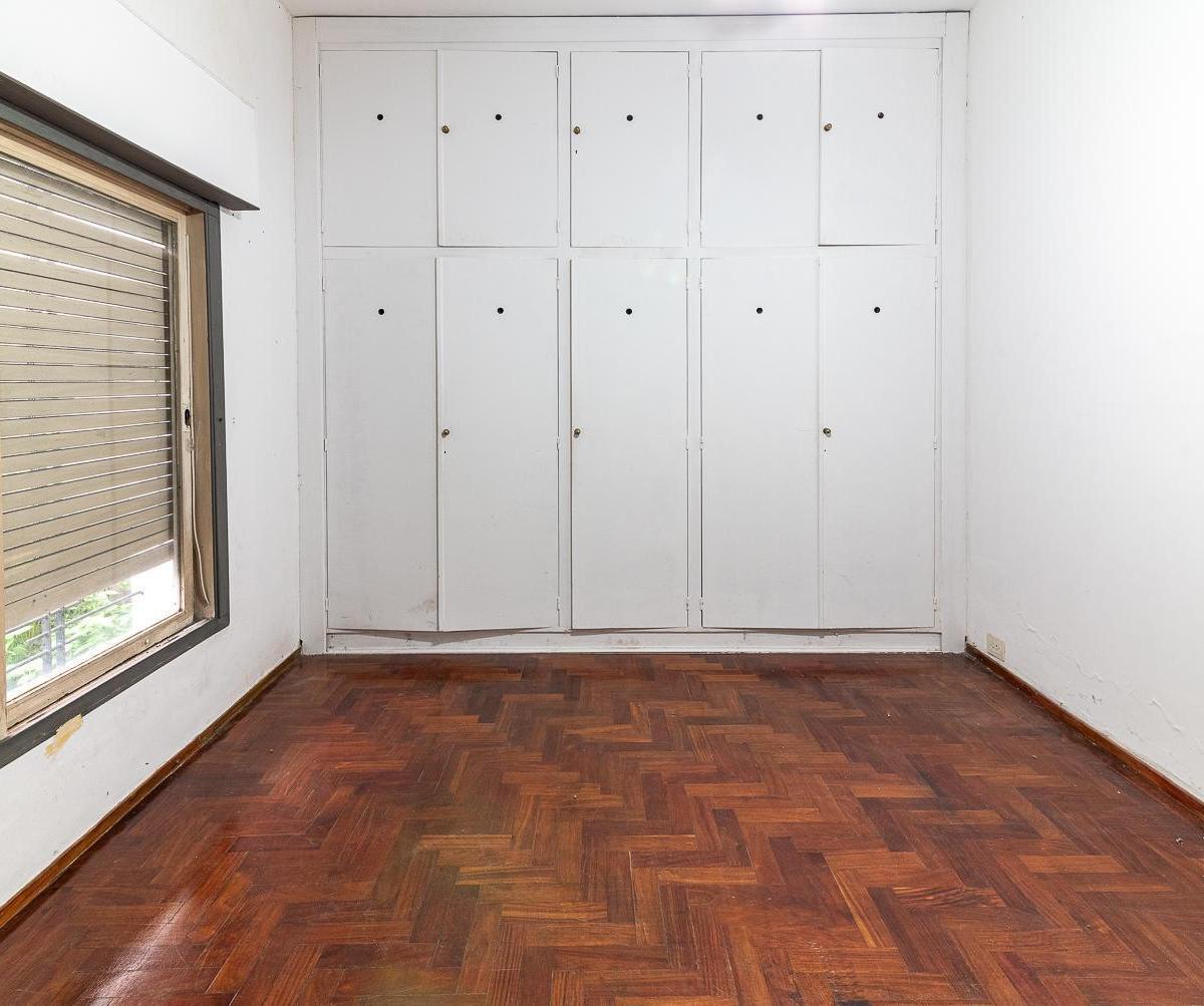 Venta de Casa 4 Ambientes en El Palomar 5