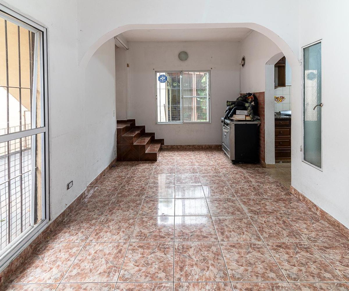 Venta de Casa 4 Ambientes en El Palomar 4