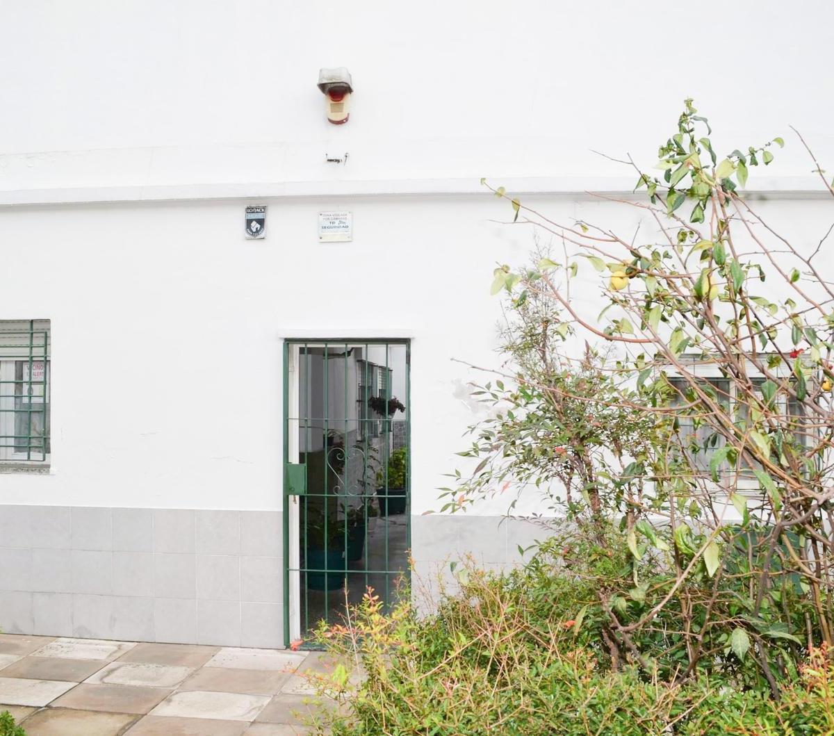 Venta Casa 5 Ambientes en Pompeya 2