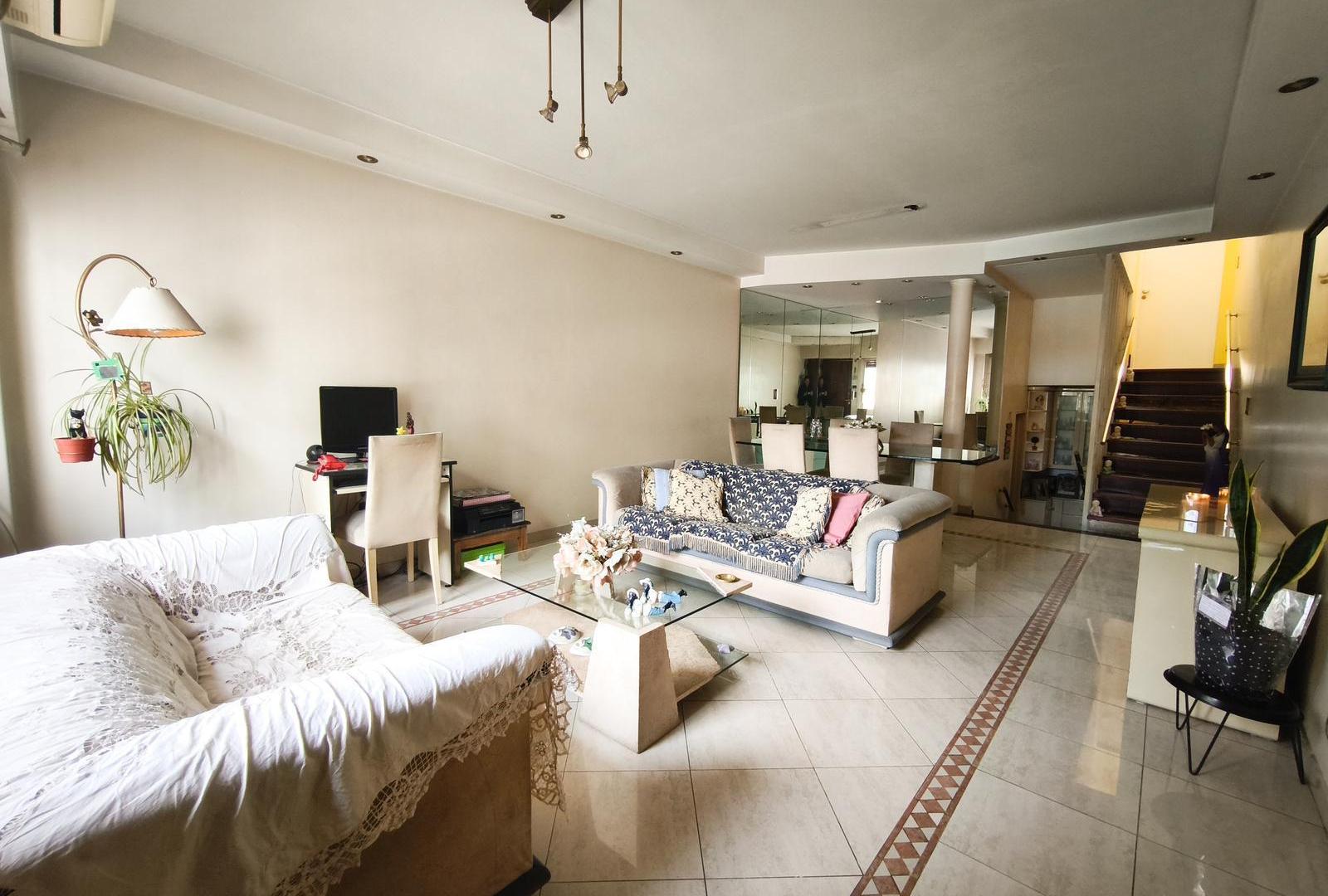 Foto de VENTA DUPLEX 4 AMBIENTES FLORESTA, imagen 5