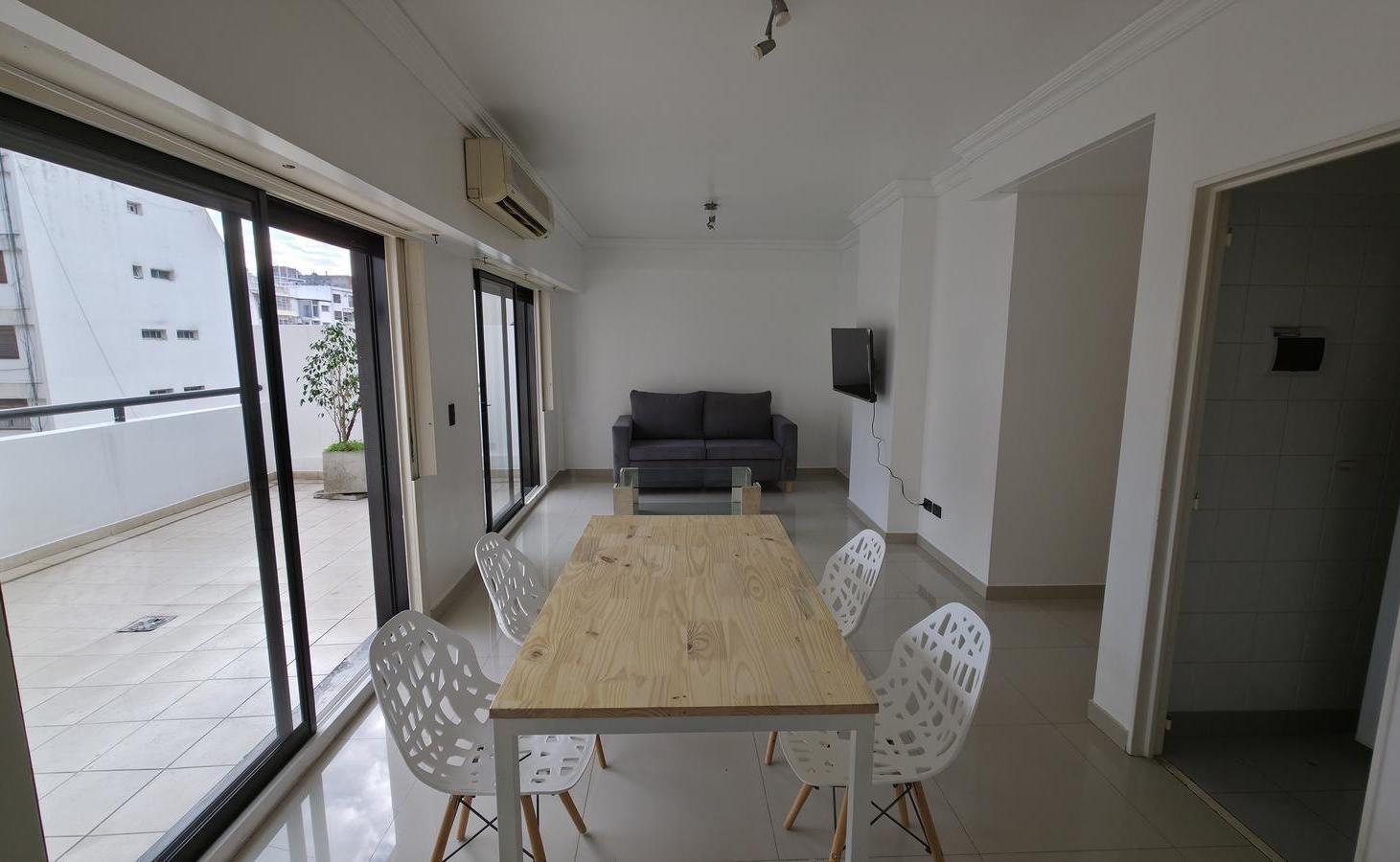 Alquiler Departamento semipiso dos ambientes en Cañitas balcón aterrazado