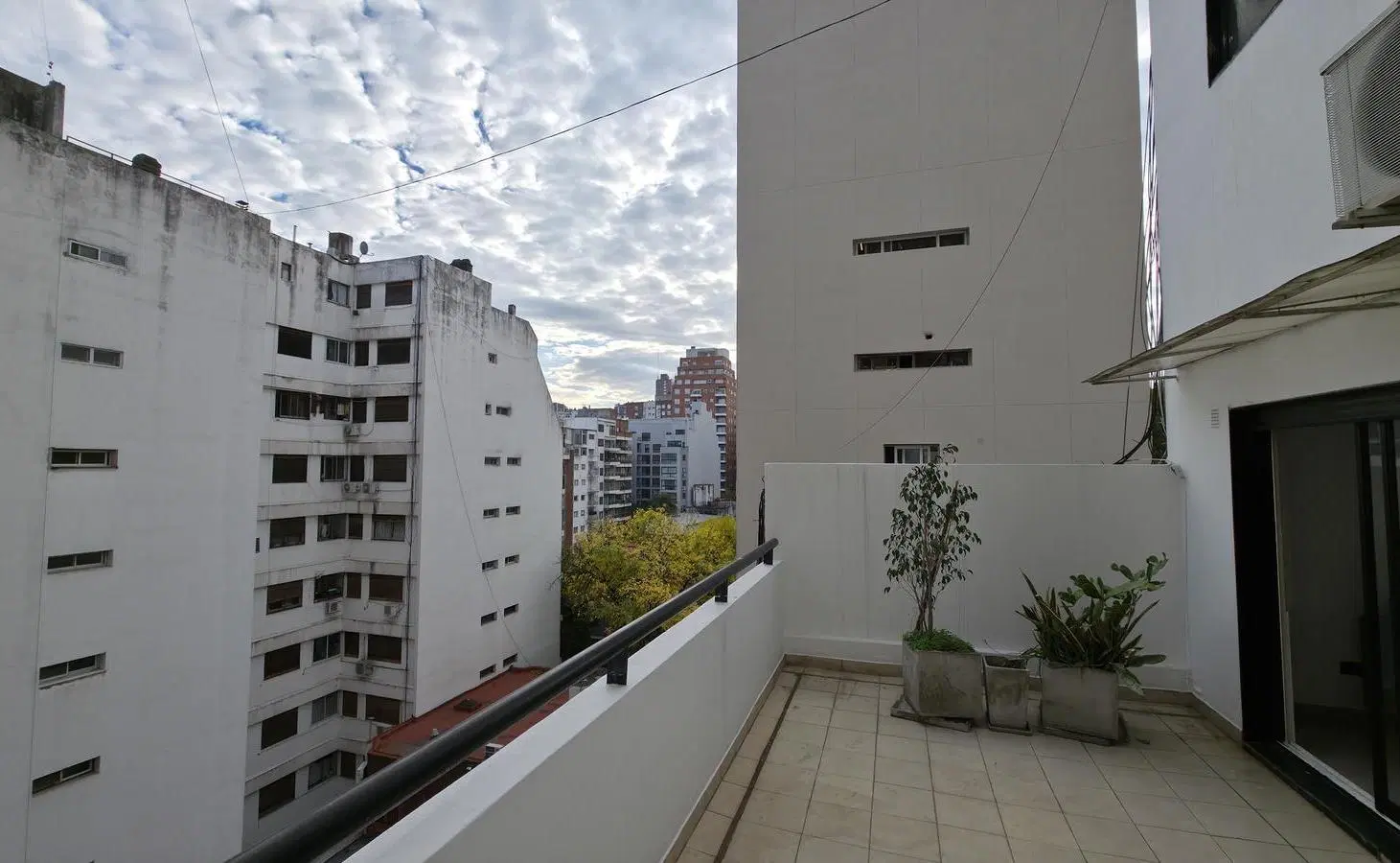 Alquiler Departamento semipiso dos ambientes en Cañitas balcón aterrazado 2