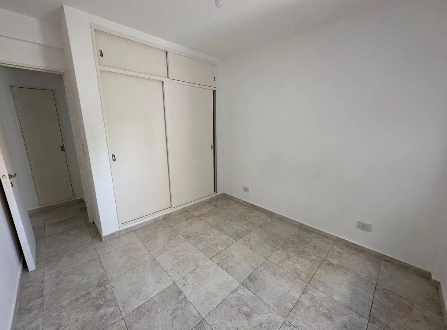 VENTA o ALQUILER DEPARTAMENTO  2 AMBIENTES CABALLITO 5